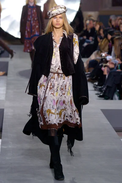 Look 37